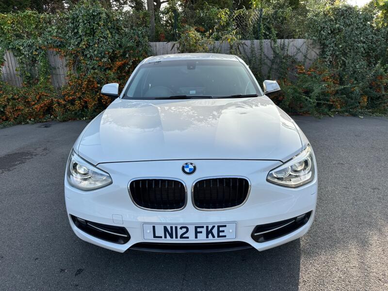 BMW 1 SERIES