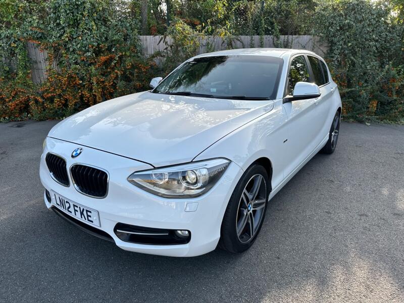 BMW 1 SERIES