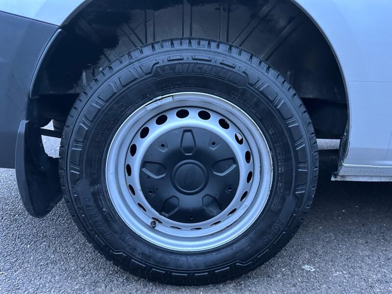 FORD TRANSIT CUSTOM