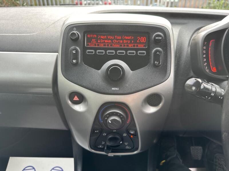 TOYOTA AYGO
