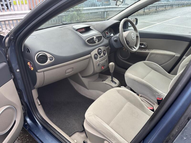 RENAULT CLIO