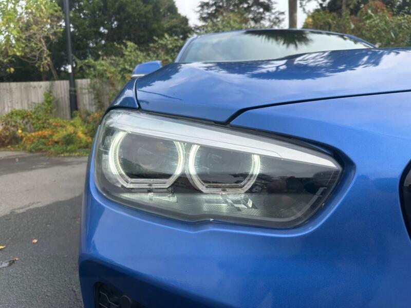BMW 1 SERIES