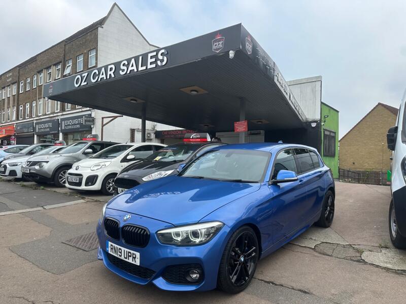 BMW 1 SERIES