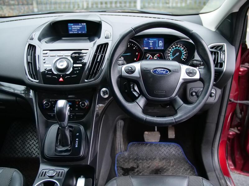 FORD KUGA