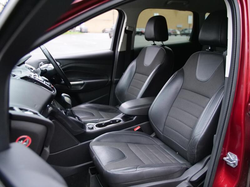 FORD KUGA