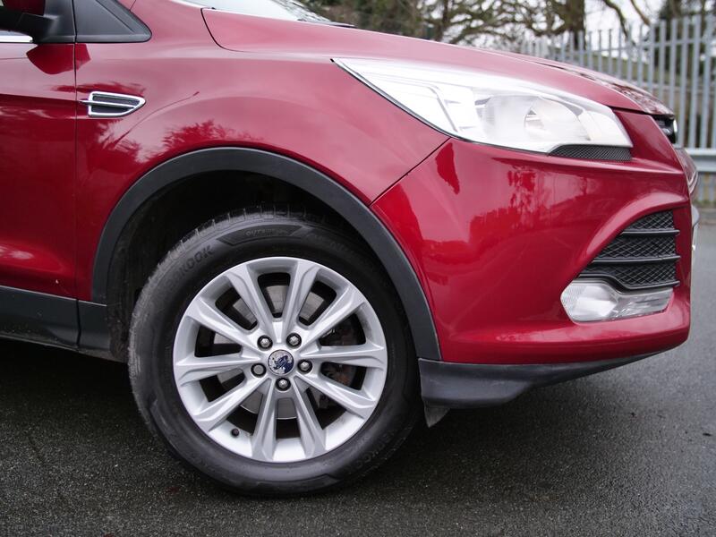 FORD KUGA