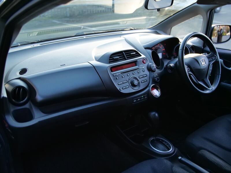 HONDA JAZZ
