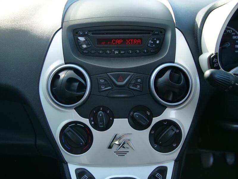 FORD KA