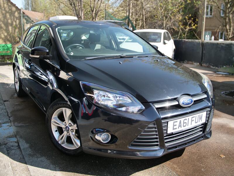 View FORD FOCUS 1.6 Zetec