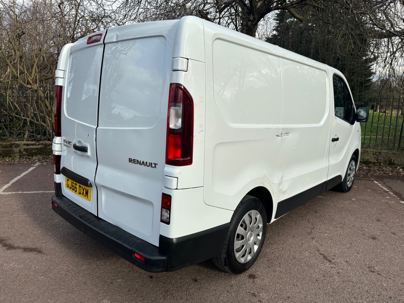 RENAULT TRAFIC