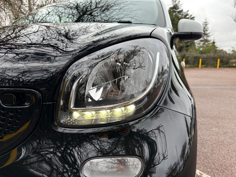 SMART FORFOUR