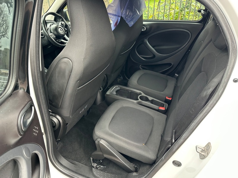 SMART FORFOUR