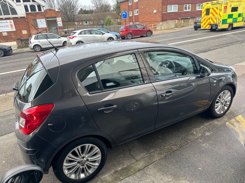 VAUXHALL CORSA