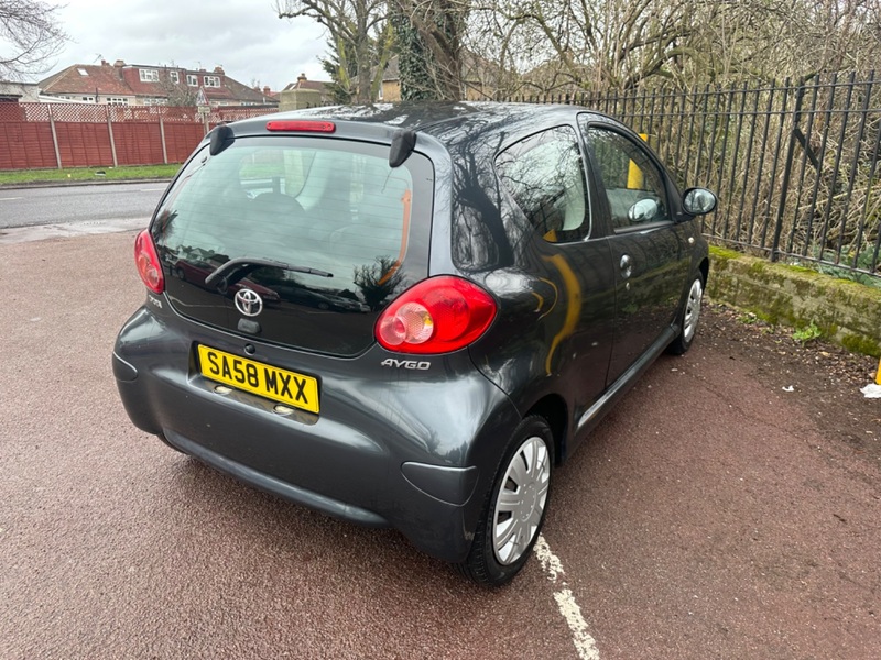TOYOTA AYGO