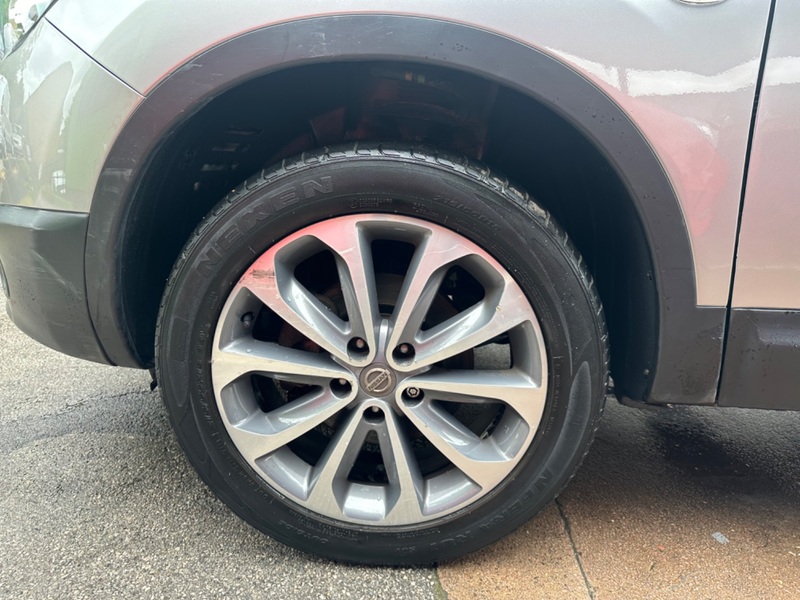 NISSAN QASHQAI