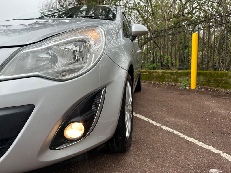 VAUXHALL CORSA
