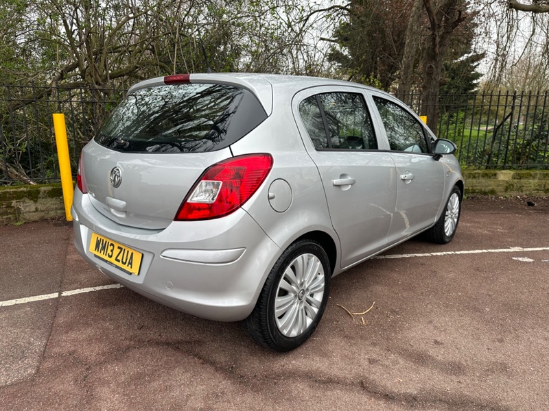 VAUXHALL CORSA