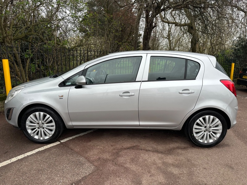 VAUXHALL CORSA