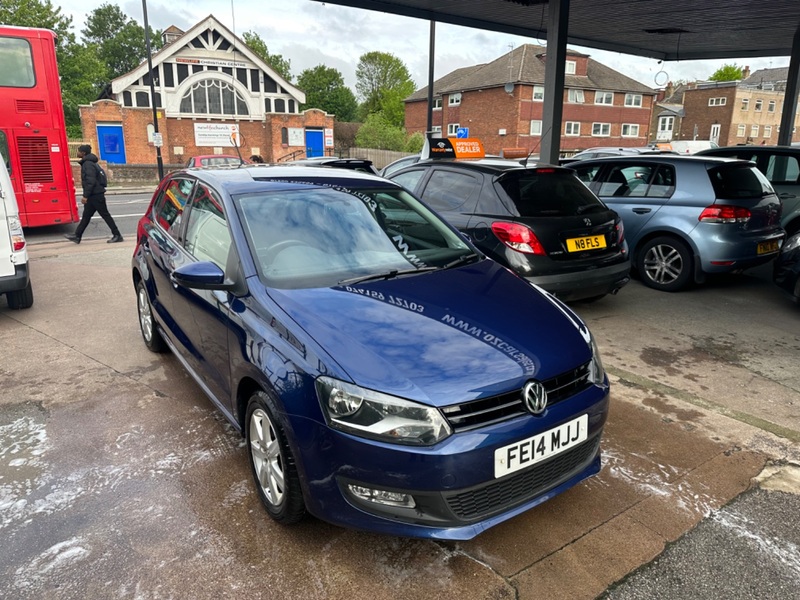 VOLKSWAGEN POLO