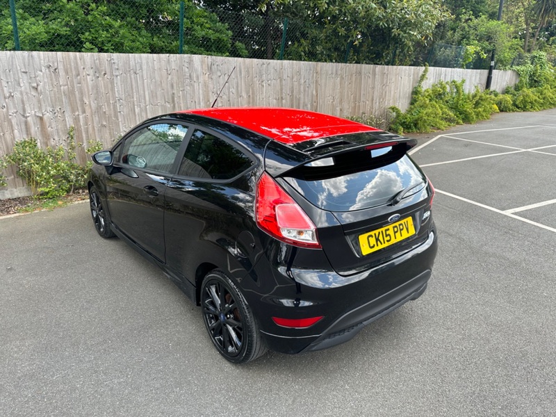 FORD FIESTA