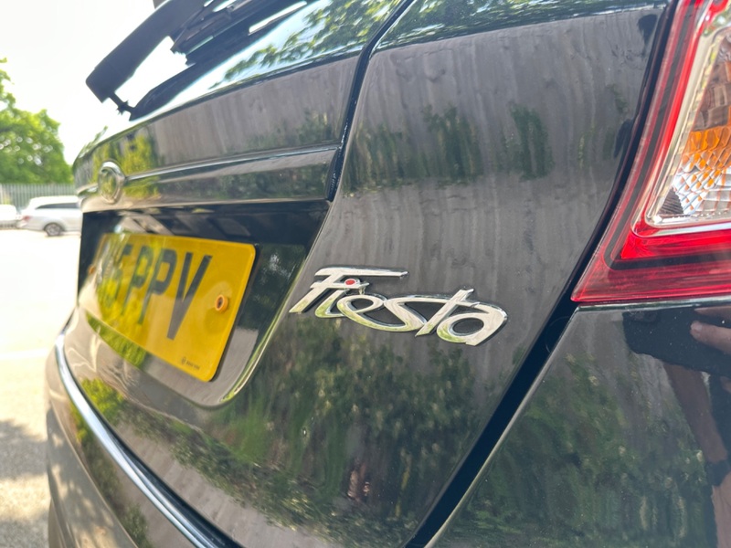 FORD FIESTA
