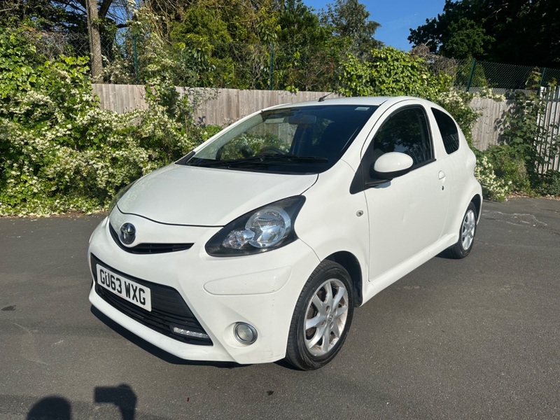 TOYOTA AYGO