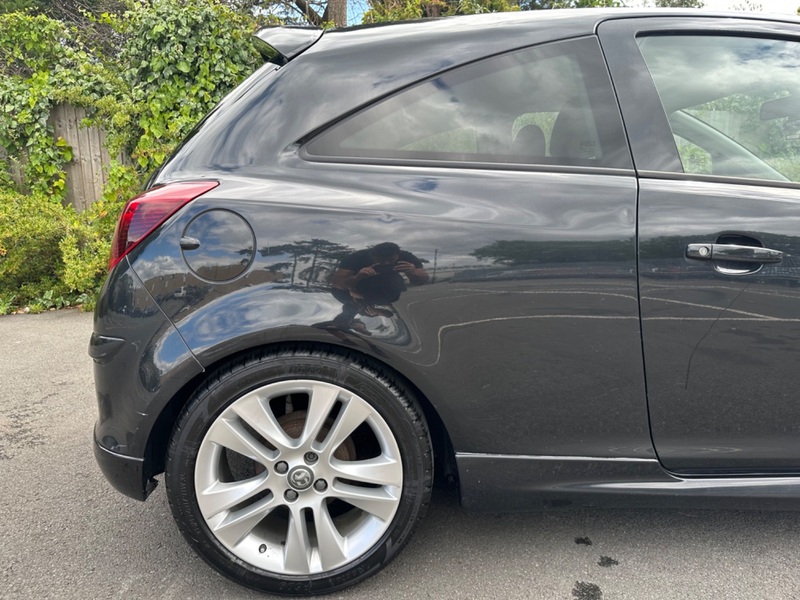 VAUXHALL CORSA