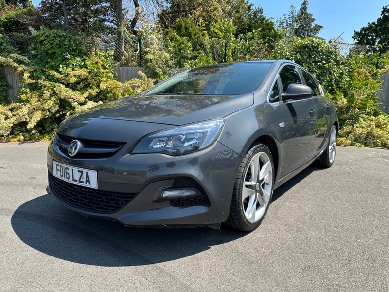 VAUXHALL ASTRA