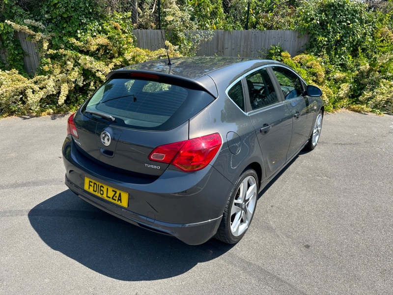 VAUXHALL ASTRA