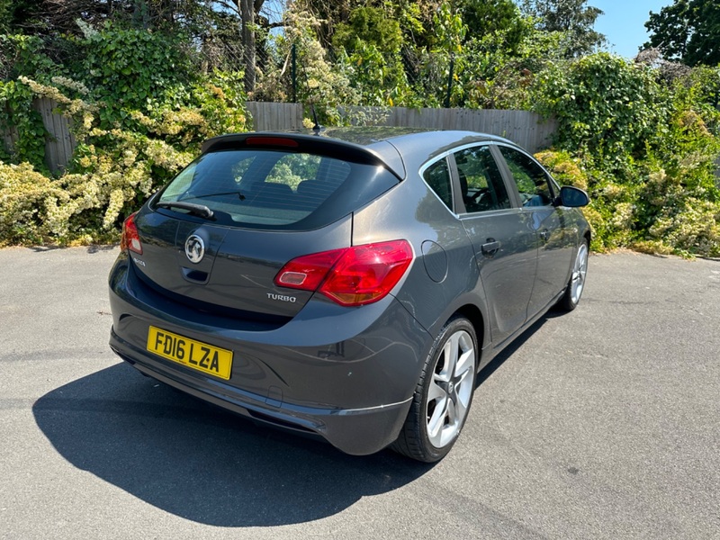 VAUXHALL ASTRA