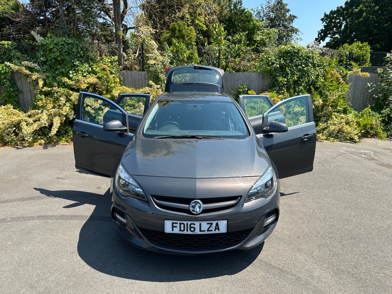 VAUXHALL ASTRA