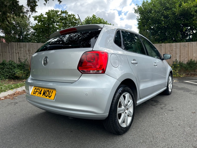 VOLKSWAGEN POLO