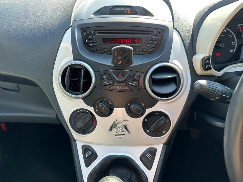 FORD KA